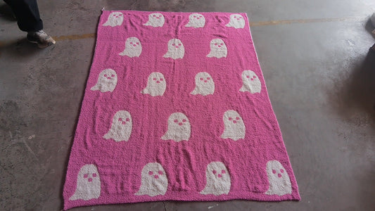 Half Fleece Ghost Blanket