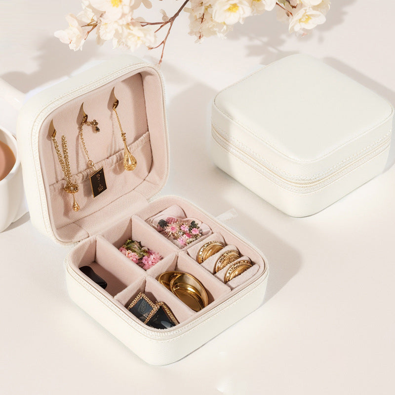 Simple And Convenient Jewelry Box